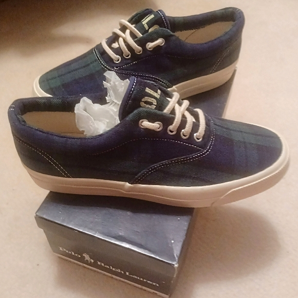 Mens vintage Polo Ralph Lauren plaid sneakers. Size 9. Never been worn. - Picture 2 of 5